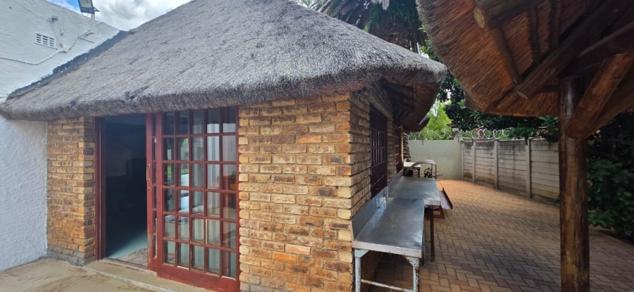 4 Bedroom Property for Sale in Flamwood North West